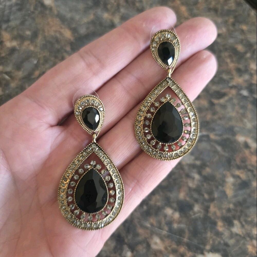 Vintage Black Onyx Glass Teardrop Earrings, Antiqued Gold Tone Dangle Earrings